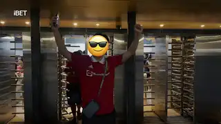 曼联VIP门票得主的感动瞬间